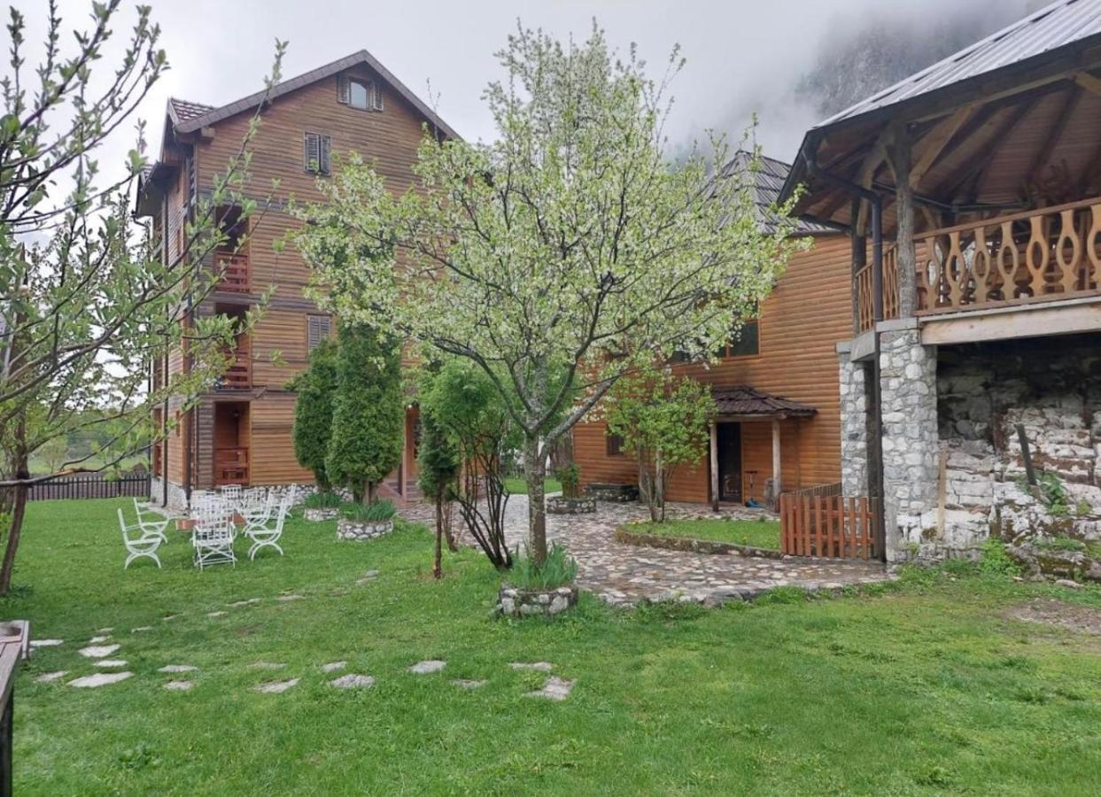 Residence: Quku I Valbones Buitenkant foto