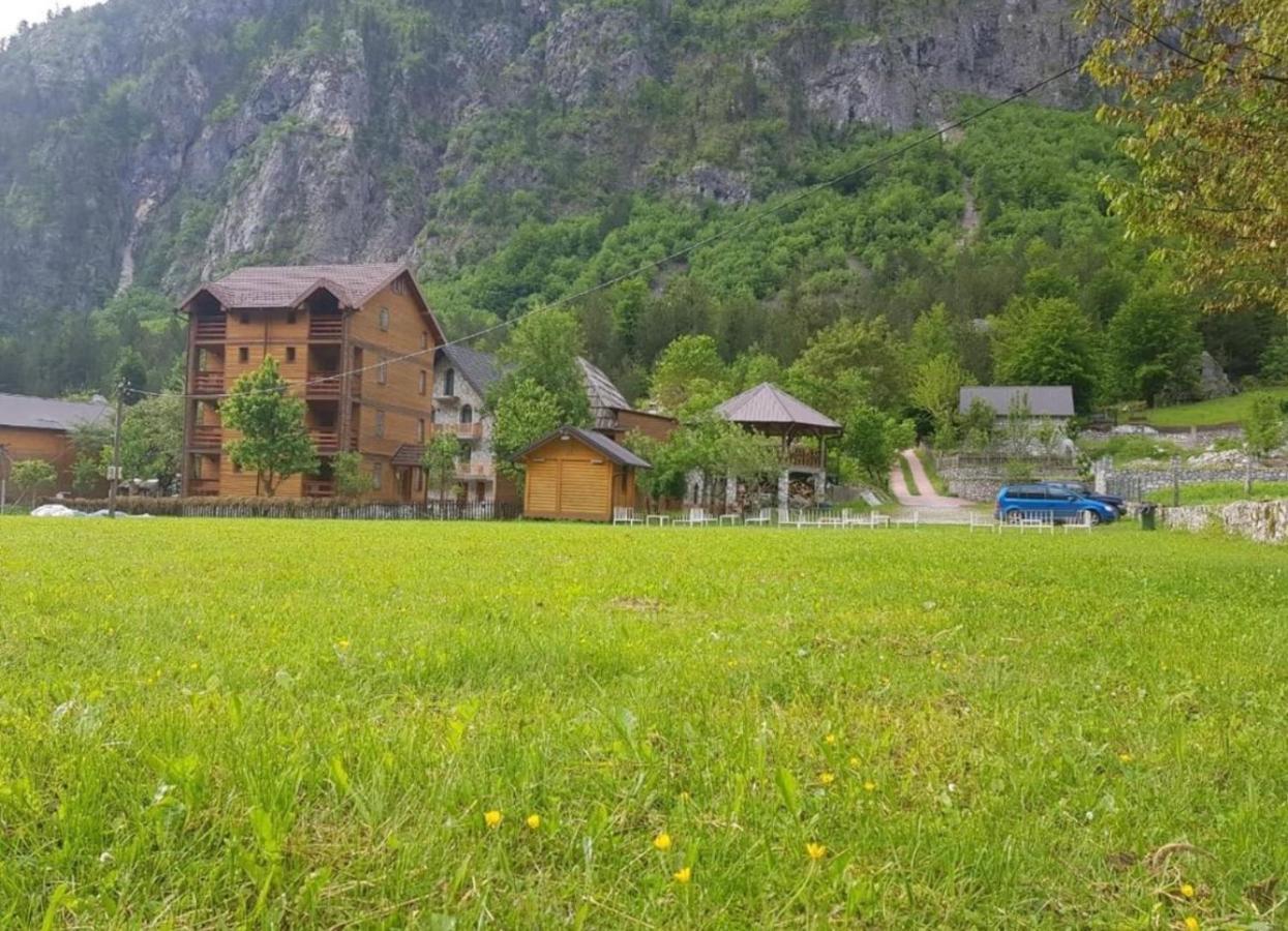 Residence: Quku I Valbones Buitenkant foto